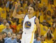 Stephen Curry anotó 34 puntos en la victoria de los Warriors