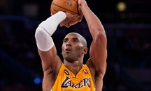 Kobe Bryant anotó anoche 27 puntos en la derrota de los Lakers