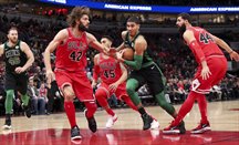 Chicago Bulls explora el valor en el mercado de Mirotic y Lopez