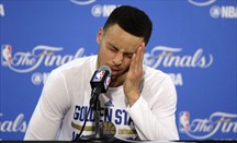 78 jugadores de la NBA cobrarán más que Curry la próxima temporada