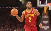 Kyrie Irving anotó 39 puntos ante Sixers