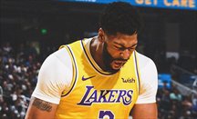 Lakers termina invicto la pretemporada con un tremendo Davis