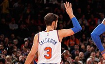 Calderón debuta con victoria de los Knicks sobre los deplorables Sixers