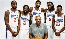 Los GMs de la NBA apuestan por los Clippers y Antetokounmpo