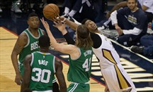 Boston Celtics se clasifica para los playoffs tras traspasar a Rondo y Green