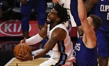 Memphis sorprende a los Clippers a base de suplencia y triples