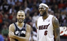 Miami Heat y San Antonio Spurs buscan el anillo por distintas vías