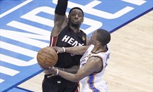 Russell Westbrook regresa al juego y LeBron James se fractura la nariz