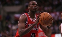 Chicago Bulls negocia con Luol Deng una posible extensión de contrato