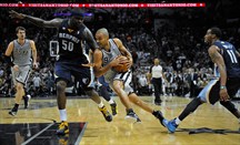 Tony Parker se lesionó en el primer cuarto del Spurs-Grizzlies