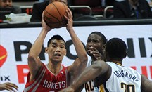 Jeremy Lin y Francisco García brillan con Houston Rockets en Taiwán