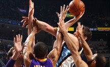 Marc Gasol fue una pieza clave en el triunfo de Grizzlies sobre Lakers