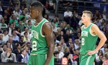 Los Celtics apabullan en la primera parte a los Lakers en el Staples