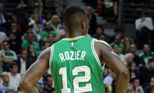 Los Celtics ganan en Indiana con un mate de Rozier en el último segundo