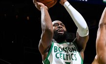 Celtics vence a Lakers con 40 de Brown y la mejor ofensiva de Gasol