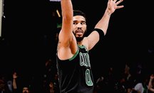 Tatum rompe el partido en el cuarto final y Celtics derrota a Knicks
