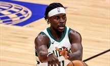 Clippers, Sixers y Celtics persiguen a Jrue Holiday
