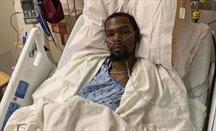 Kevin Durant es operado tras romperse el tendón de Aquiles