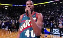 Kevin Durant muestra su orgullo Sonic en su regreso a Seattle