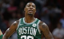 Marcus Smart sigue sin equipo