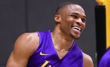 Westbrook sigue en la picota a su paso por Lakers