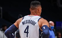 Westbrook sufrió una lesión en el Sixers-Wizards