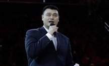 Los Rockets retiran la camiseta de Yao Ming