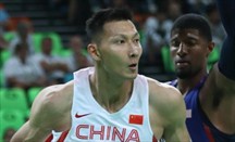 Los Lakers quieren incorporar a sus filas al chino Yi Jianlian