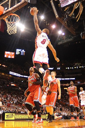 Chris Bosh intentará volar alto con Miami Heat