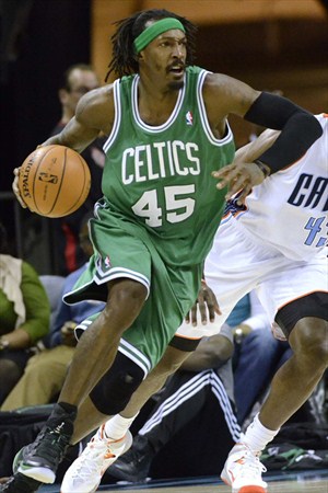 Gerald Wallace, con la camiseta de Celtics, se ha quedado sin equipo