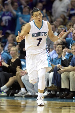 Jeremy Lin se ha comprometido con Brooklyn Nets
