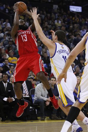 Harden fue el máximo anotador del Warriors-Rockets