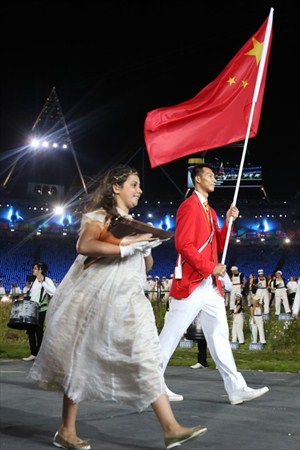 Yi Jianlian fue el abanderado de China en los Juegos Olímpicos de Londres