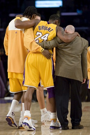 Kobe Bryant quiere olvidar las lesiones graves que le han azotado últimamente