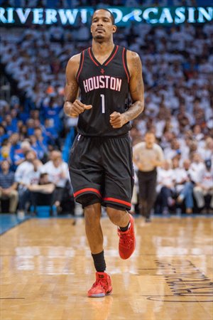 Trevor Ariza fue el máximo anotador de Rockets con 23 puntos