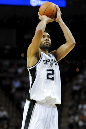 Tim Duncan fue el MVP del Spurs-Mavs con 27 puntos y 7 rebotes