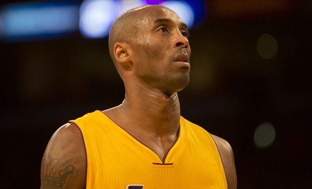 Kobe Bryant no se ve jugando ni fuera de los Lakers ni más allá de 2016