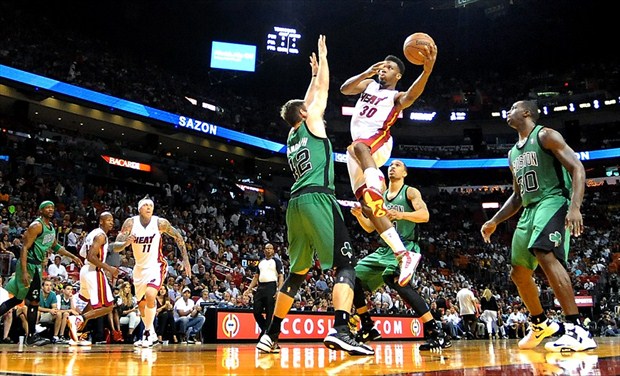 Boston Celtics ha prescindido de Shavlik Randolph para dejar en 15 jugadores su plantilla