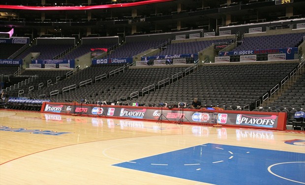 El Staples Center está listo para ser sede hoy del 7º partido entre Clippers y Warriors