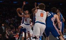 Vujacic (entrando a canasta) tuvo en los Knicks a su último equipo NBA