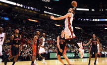 Miami Heat no contempla desprenderse de Josh McRoberts