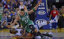 Los Celtics cortaron la gran racha de los Warriors en el Oracle