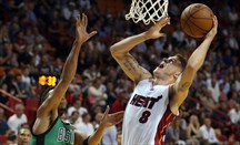 Tyler Johnson permanece en la disciplina de Miami Heat