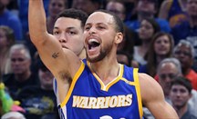 Los Warriors vencen con 14 triples de Stephen Curry y Klay Thompson