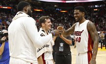 Udonis Haslem jugará su 15ª temporada con Miami Heat
