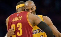 Kobe Bryant y LeBron James se enfrentaron por última vez