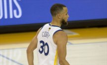 Curry fue el máximo encestador el partido con 32 puntos