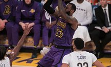 LeBron James y Anthony Davis cenan juntos tras el Lakers-Pelicans