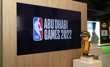 Atlanta se impone a Bucks en Abu Dhabi con la dupla Murray-Young