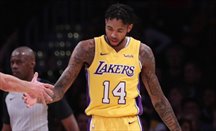 Ingram metió la canasta ganadora en el Sixers-Lakers
